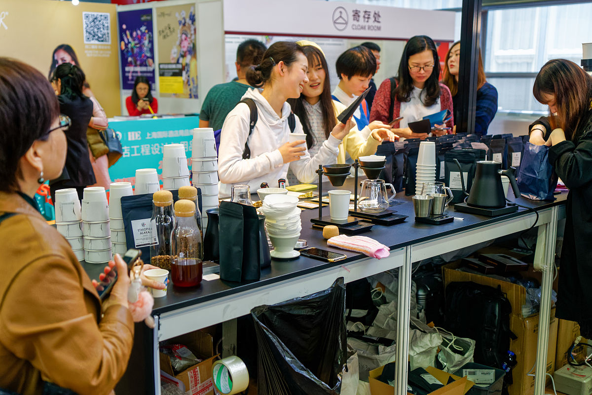 优质校园约会吧咖啡制作以及中国传统文化弘扬体验馆项目未来期遇2000字左右