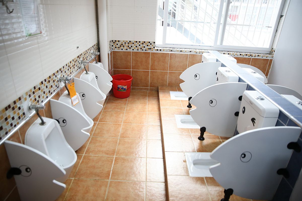 幼儿园卫生间标准及要求：打造安全舒适的卫浴环境