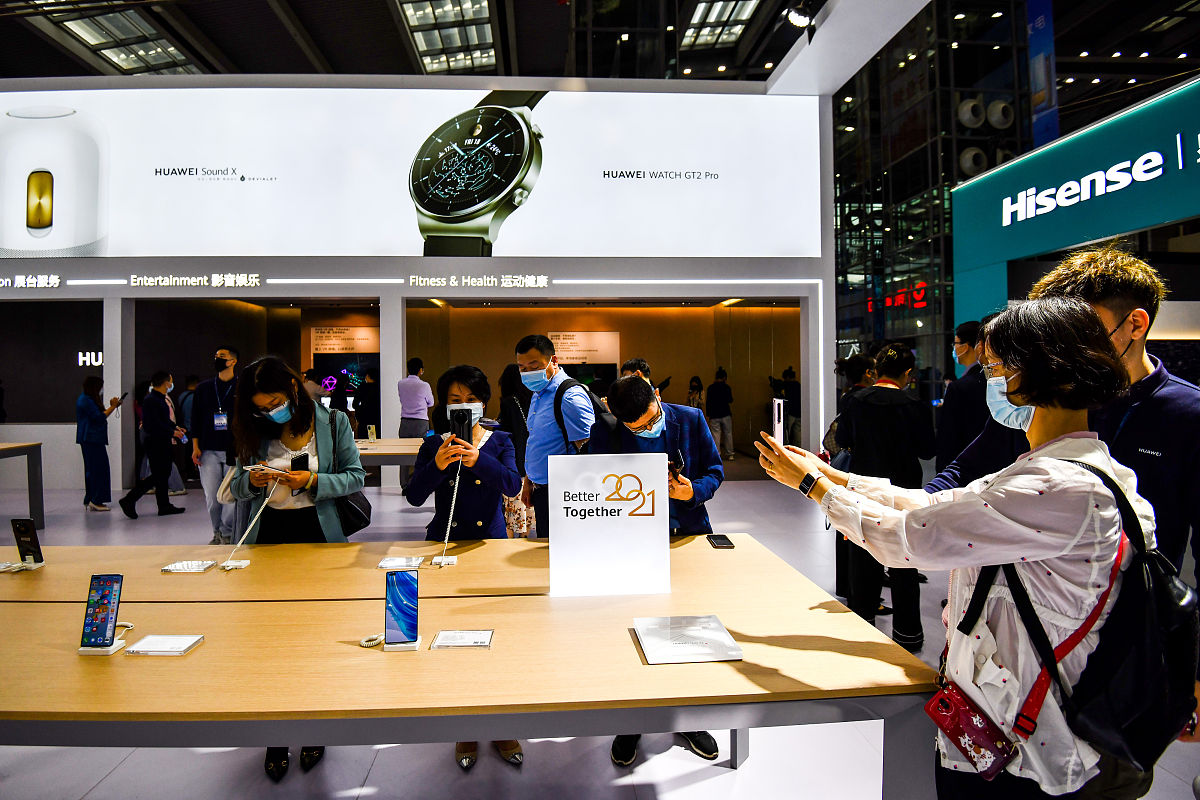 江苏电子信息职业学院2022年招生简章：专业人才培养，未来无限可能