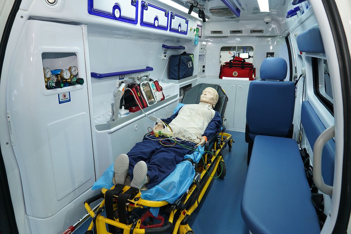 基于隐私和舒适度考虑的急救医疗车分舱设计国内研究现状