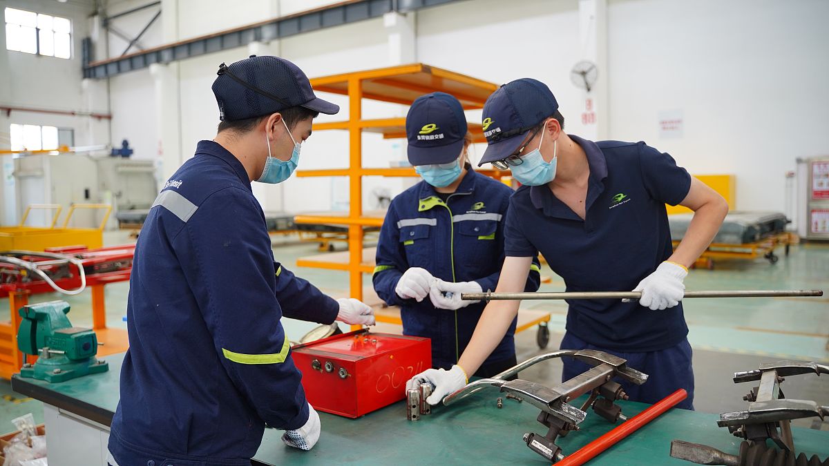 设备维修岗位必备能力：技术、问题解决、沟通、团队合作等