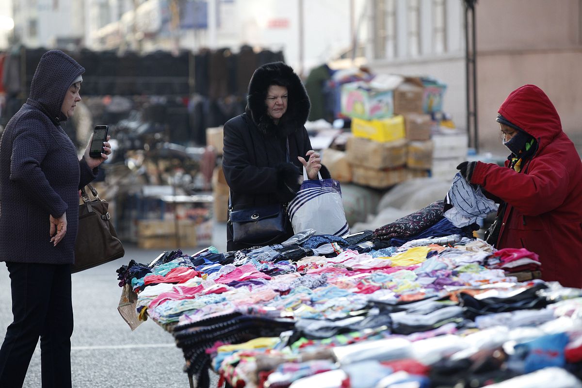 俄罗斯服装市场：进口与出口现状解析