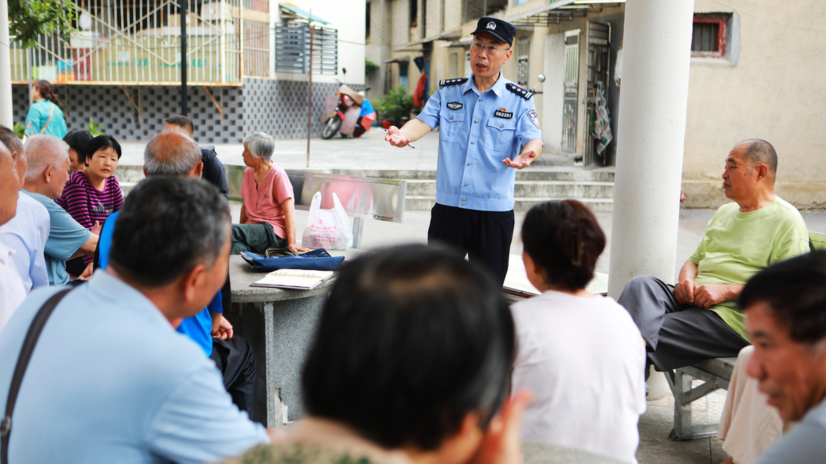 言语纠纷进派出所,我该怎样和警察沟通? 言语纠纷进派出所,我该怎样和警察沟通?