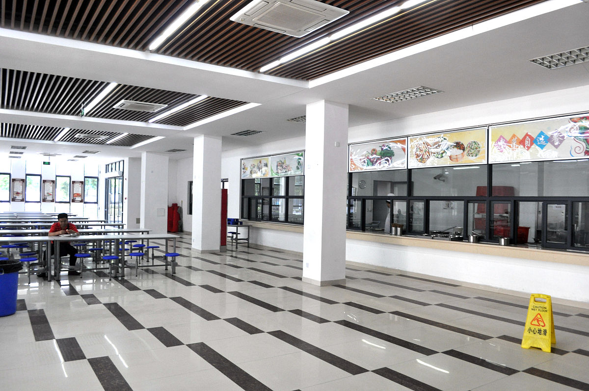 贵阳市轻轨学校哪个好用发散性