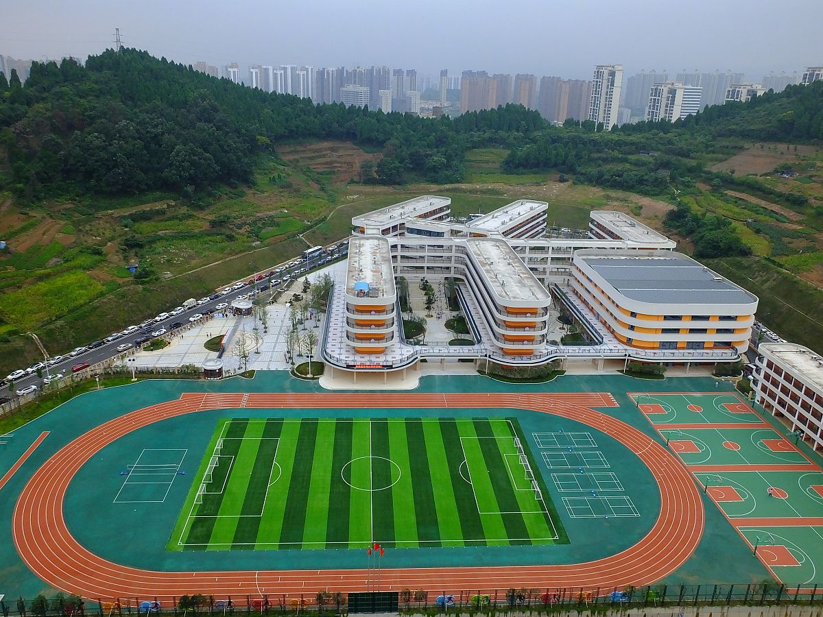 重庆开县巨龙中等职业技术学校2023年地址在哪里