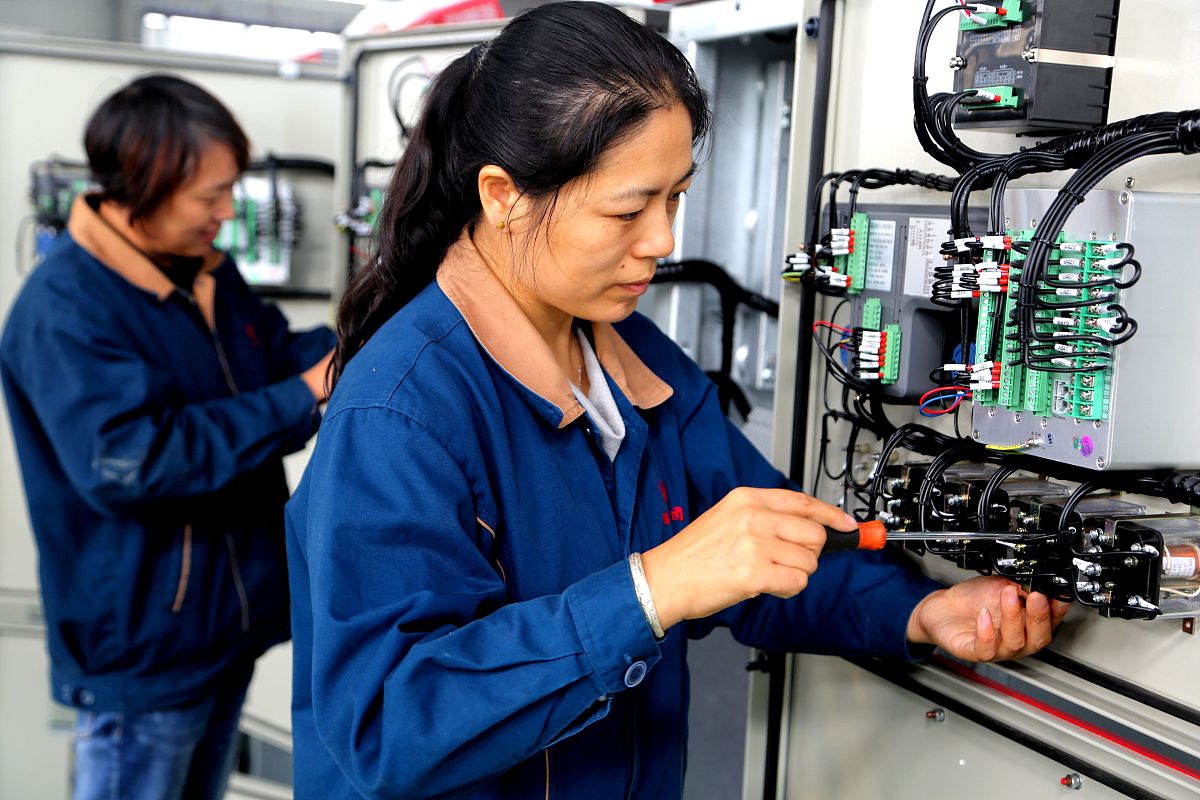 山西机械高级技工学校数控加工专业预备技师+大专怎么样？招生条件是什么？