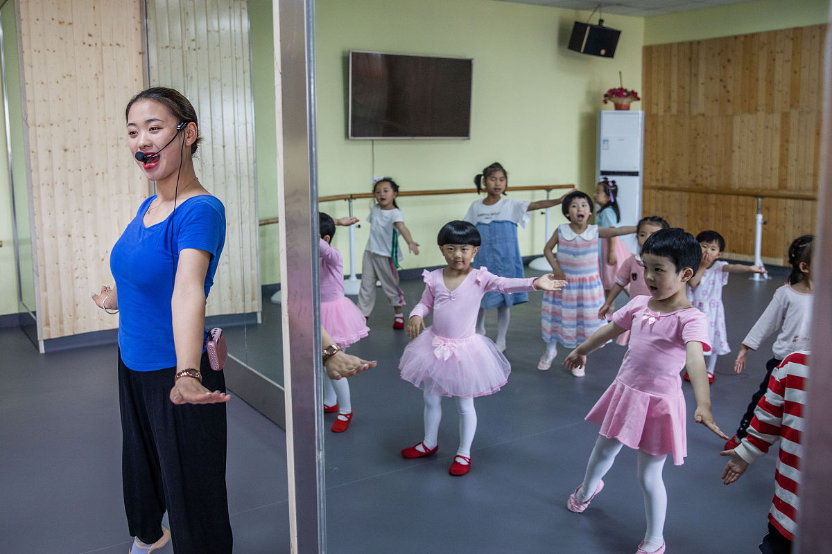 我的小学成长之路：从交友、比赛到自信飞跃