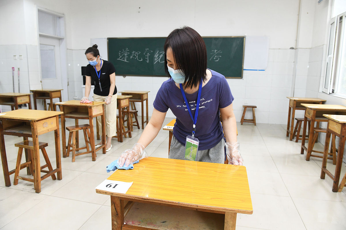 教室卫生大扫除：我的劳动实践报告与感悟