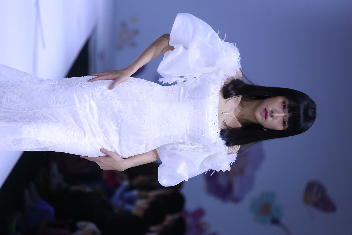 金钱的价值：一位老人的感人故事