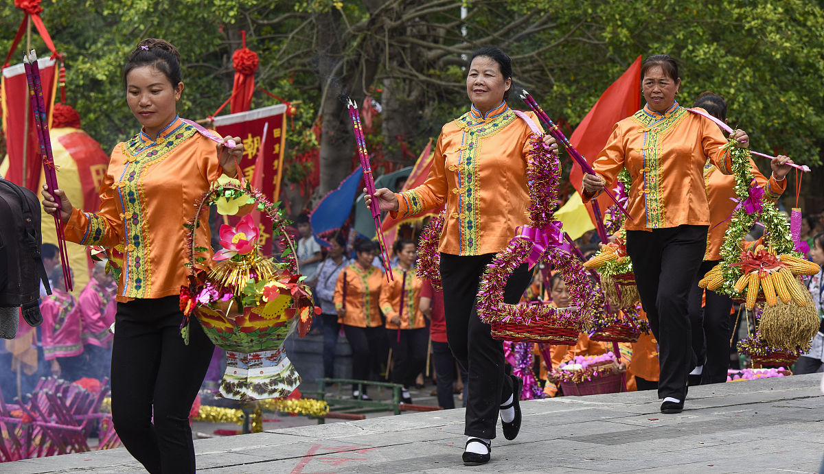 百色媒体有哪些 要求不低于1000字