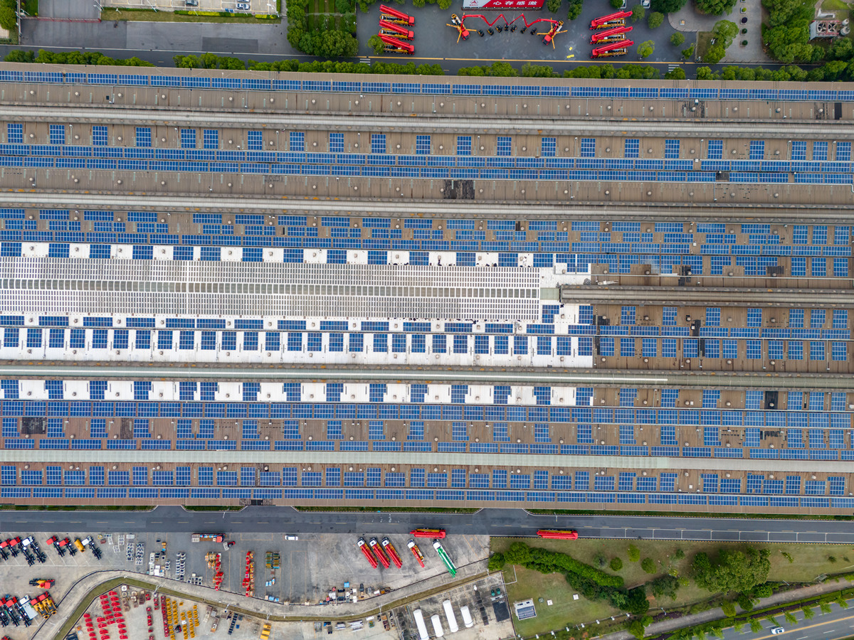 地铁车辆段的布局设施与周边环境的关系。