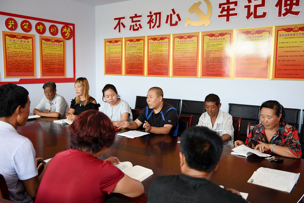 广西2023年男孩子上什么中专好