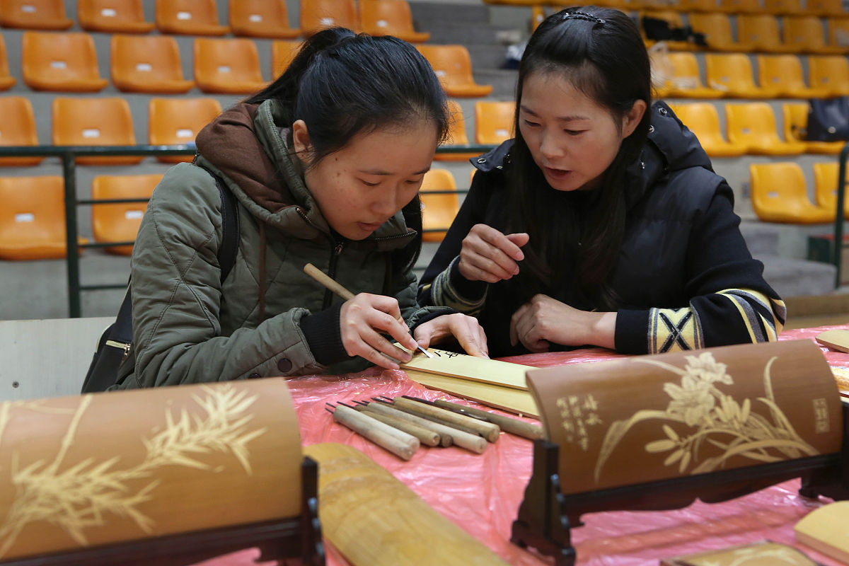 赤水市中等职业学校民族工艺品制作专业怎么样