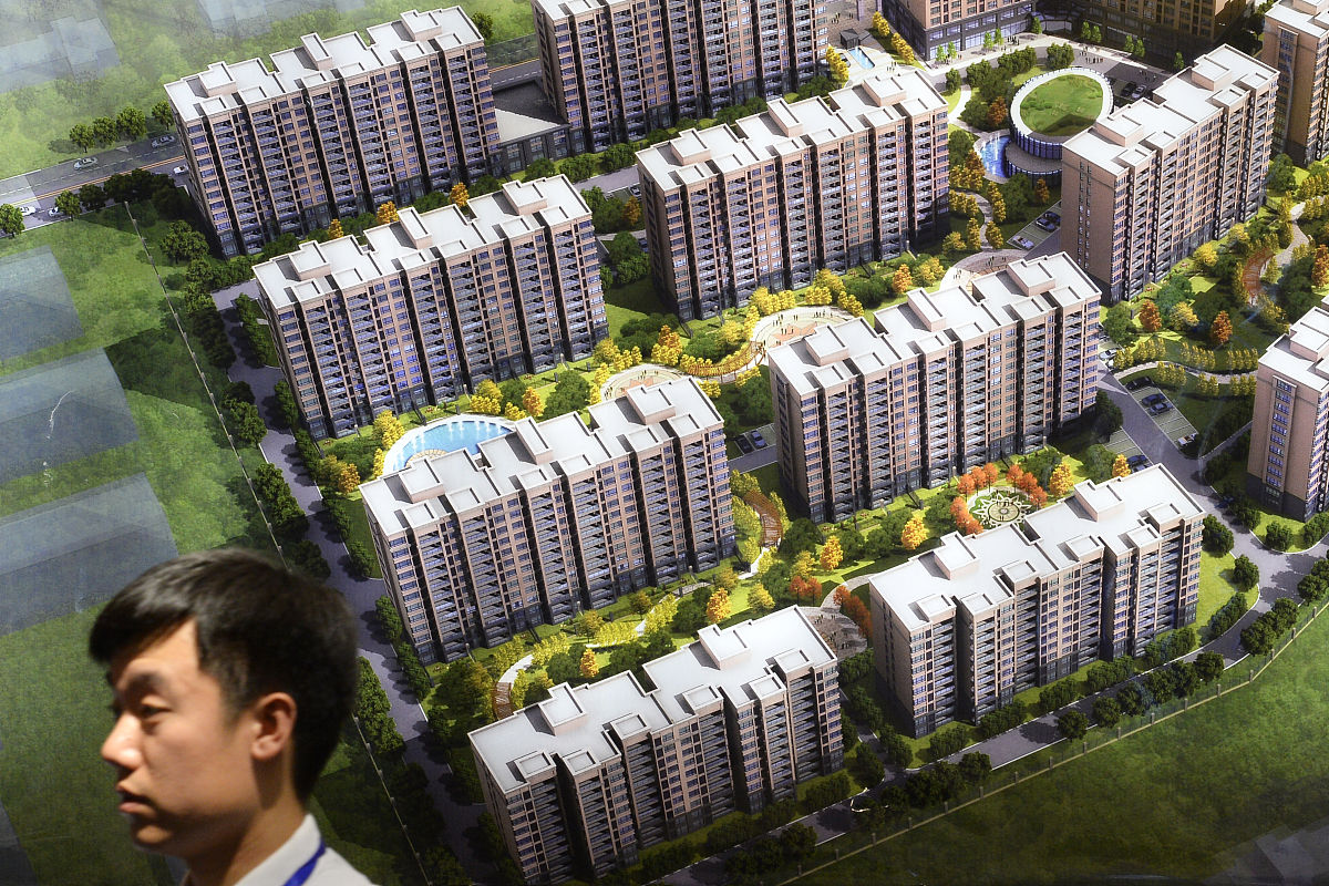 泰安贵和天外上璟小区附近有学校吗