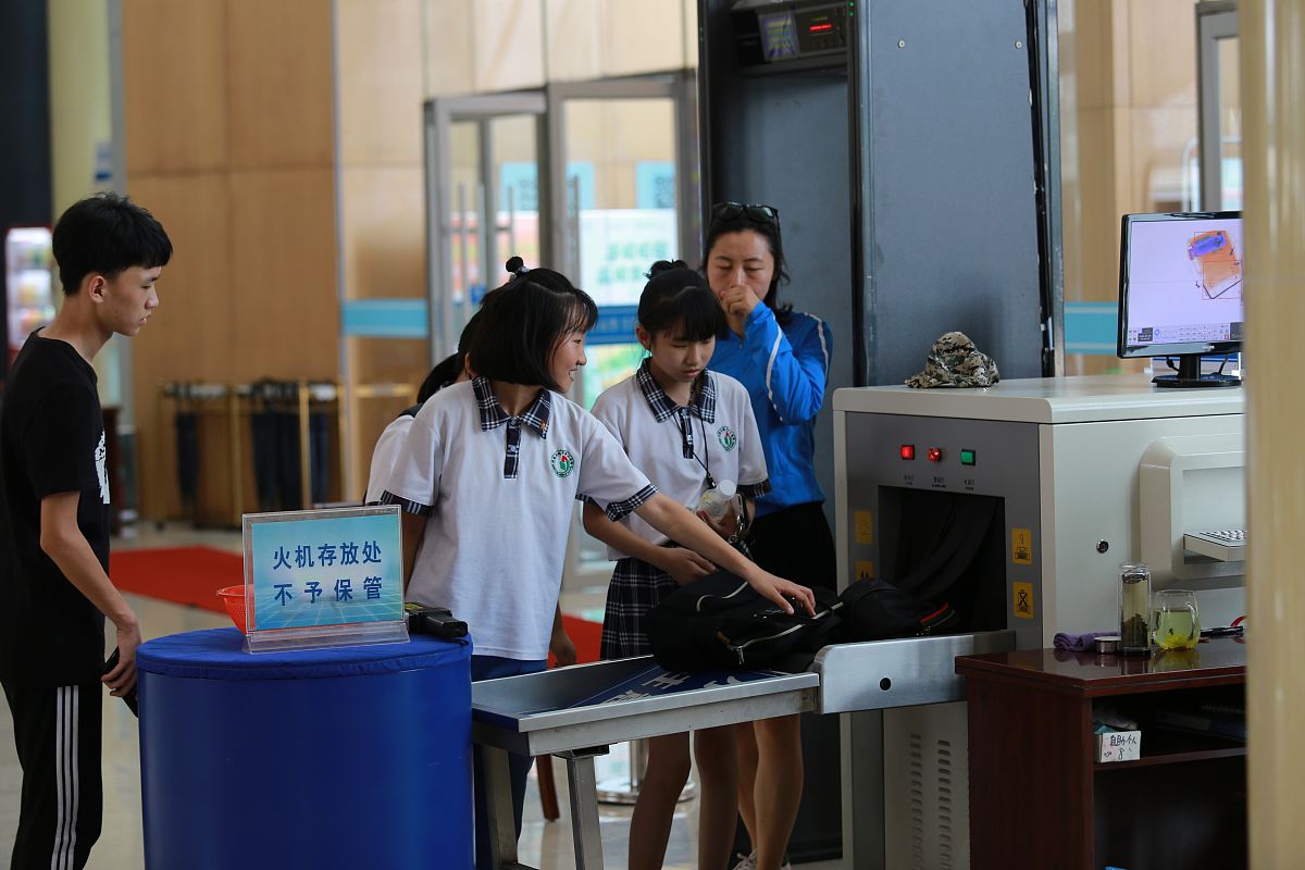 济南理工中等职业学校计算机应用专业特色及培养模式 - 就业前景广阔