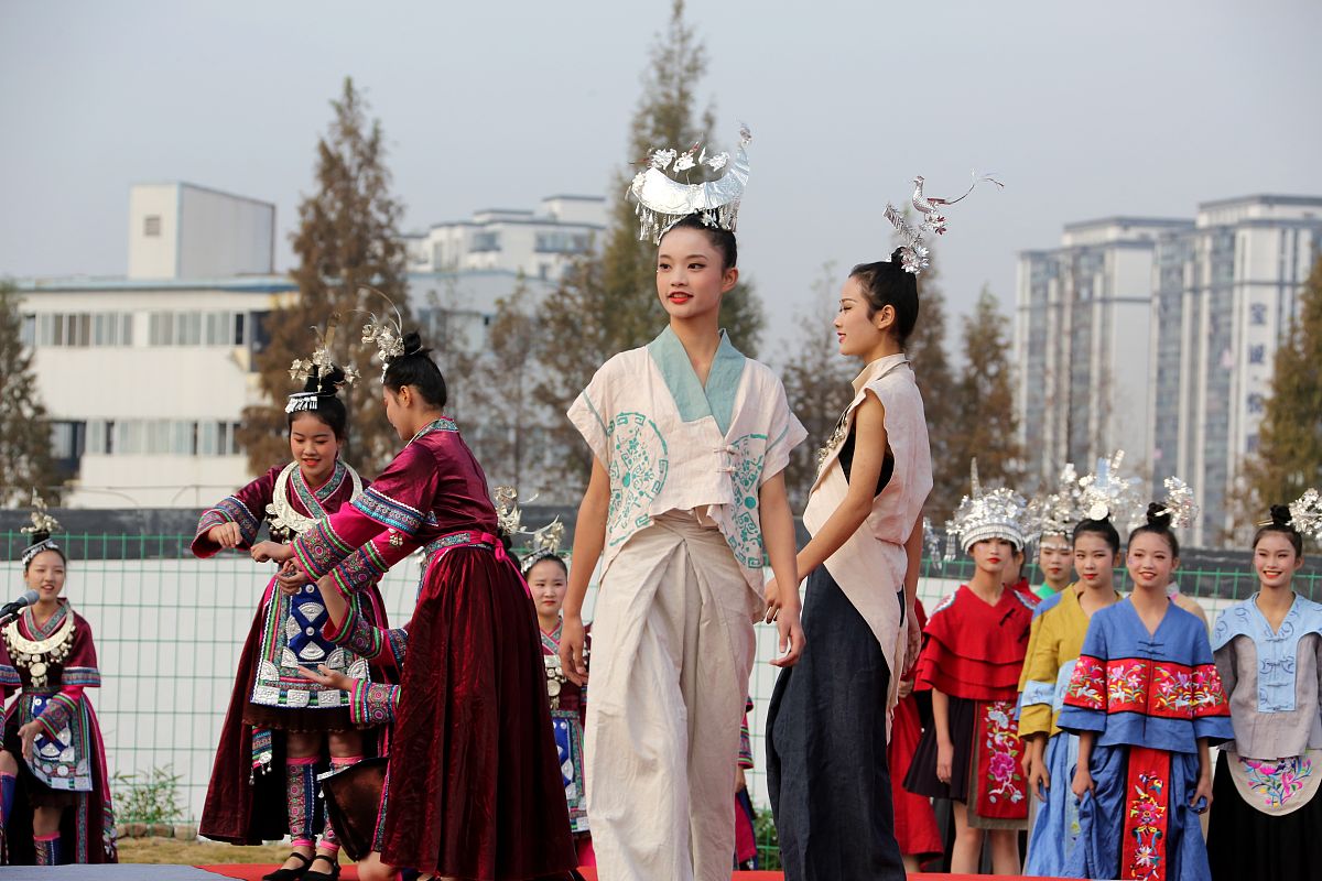 广西培贤国际职业学院酒店管理专业就业前景：广阔的职业选择