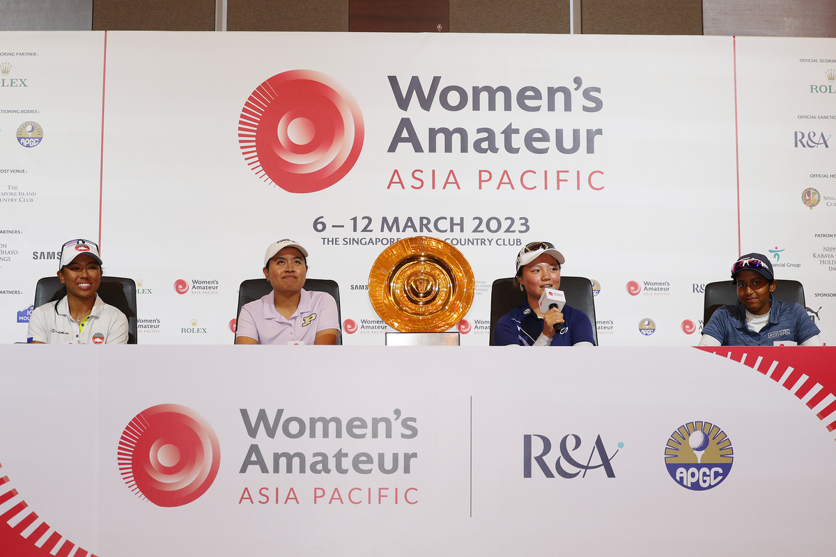 China's Dramatic Transformation: From Alleyways to Modern Apartments