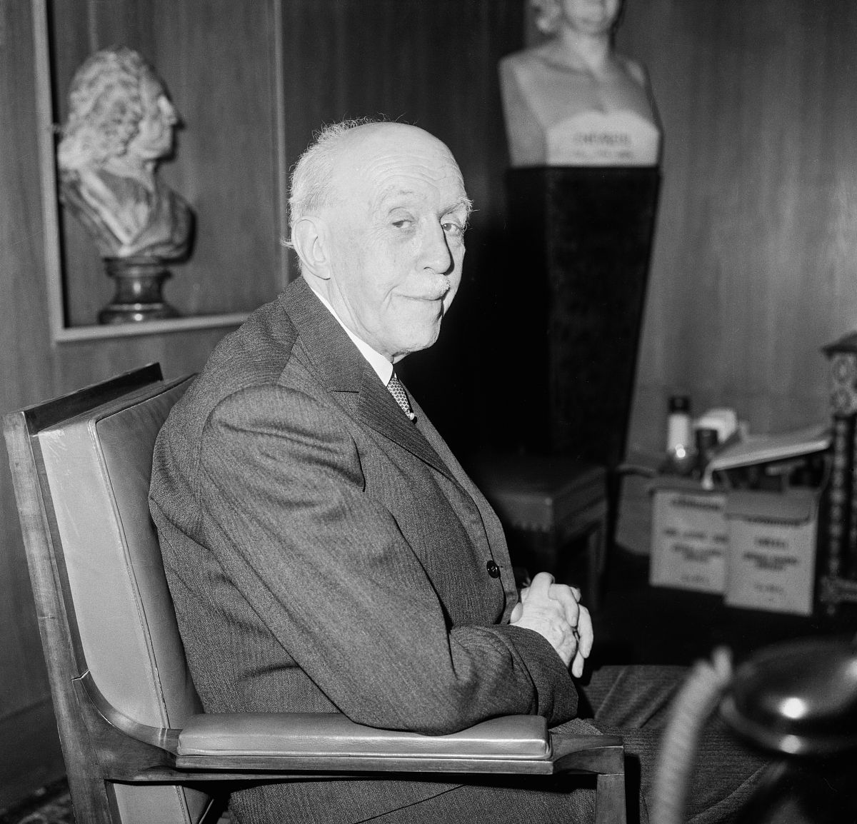 关于重力势能的说法，哪个是正确的？