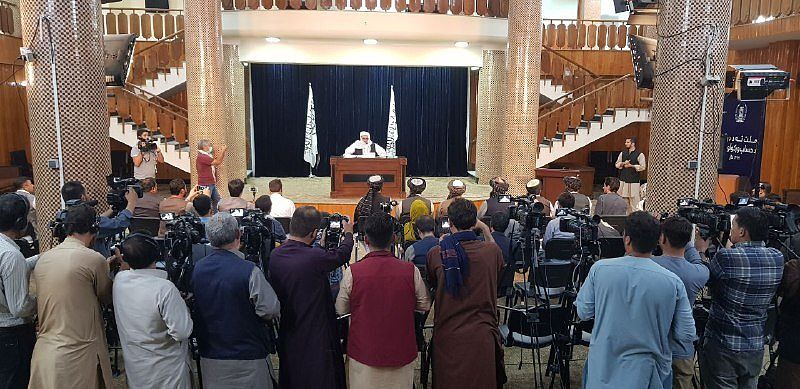 请您讨论历史上国际刑事法庭在前南斯拉夫问题1990-1995上发挥的作用和影响