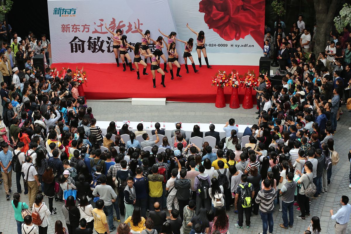 沈阳医学院附属卫生学校2022年咨询网站多少？