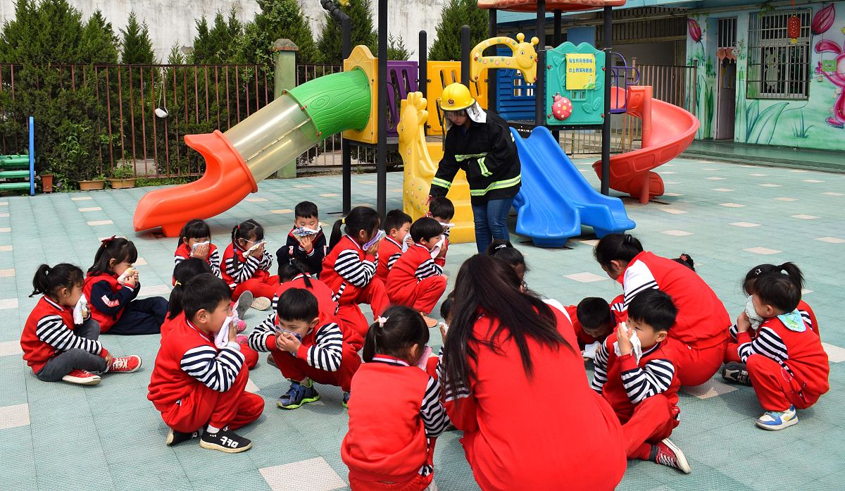 幼儿园安全工作计划