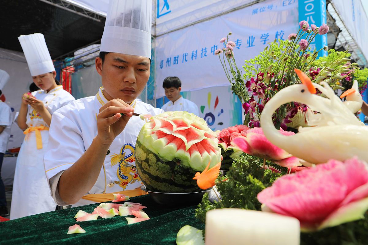 丽江民族中等专业学校助产专业招生 | 云南省内实力中专
