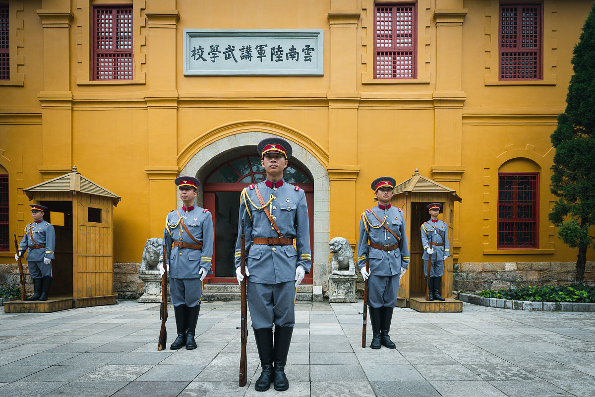 袁承维将军回答加拓展