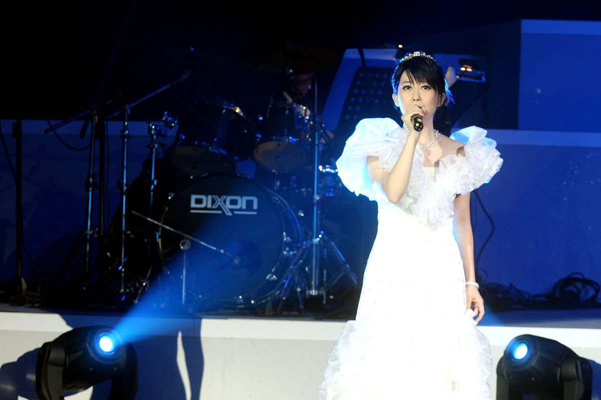 彩色的梦：无尽的美丽与温暖 - 仿写300字