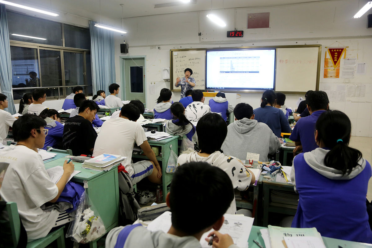 重庆医科大学口腔医学专业怎么样？学起来难吗？