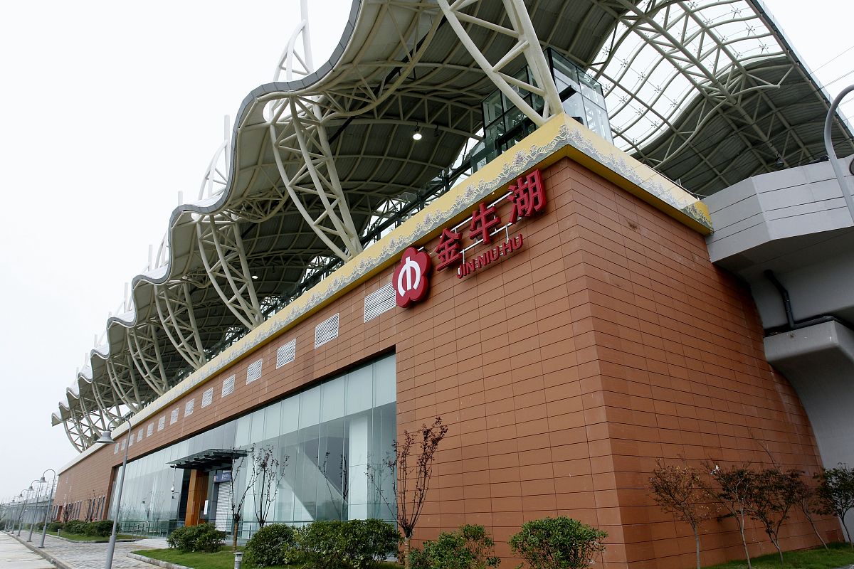 南京2022年铁路学校适合女生学吗-怎么样