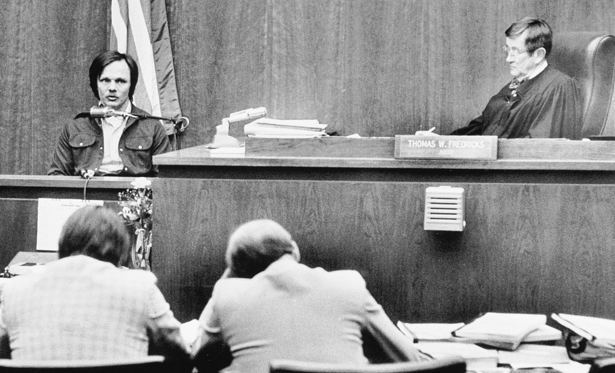 罗斯福就职演说中的‘广泛的行政权’含义解析