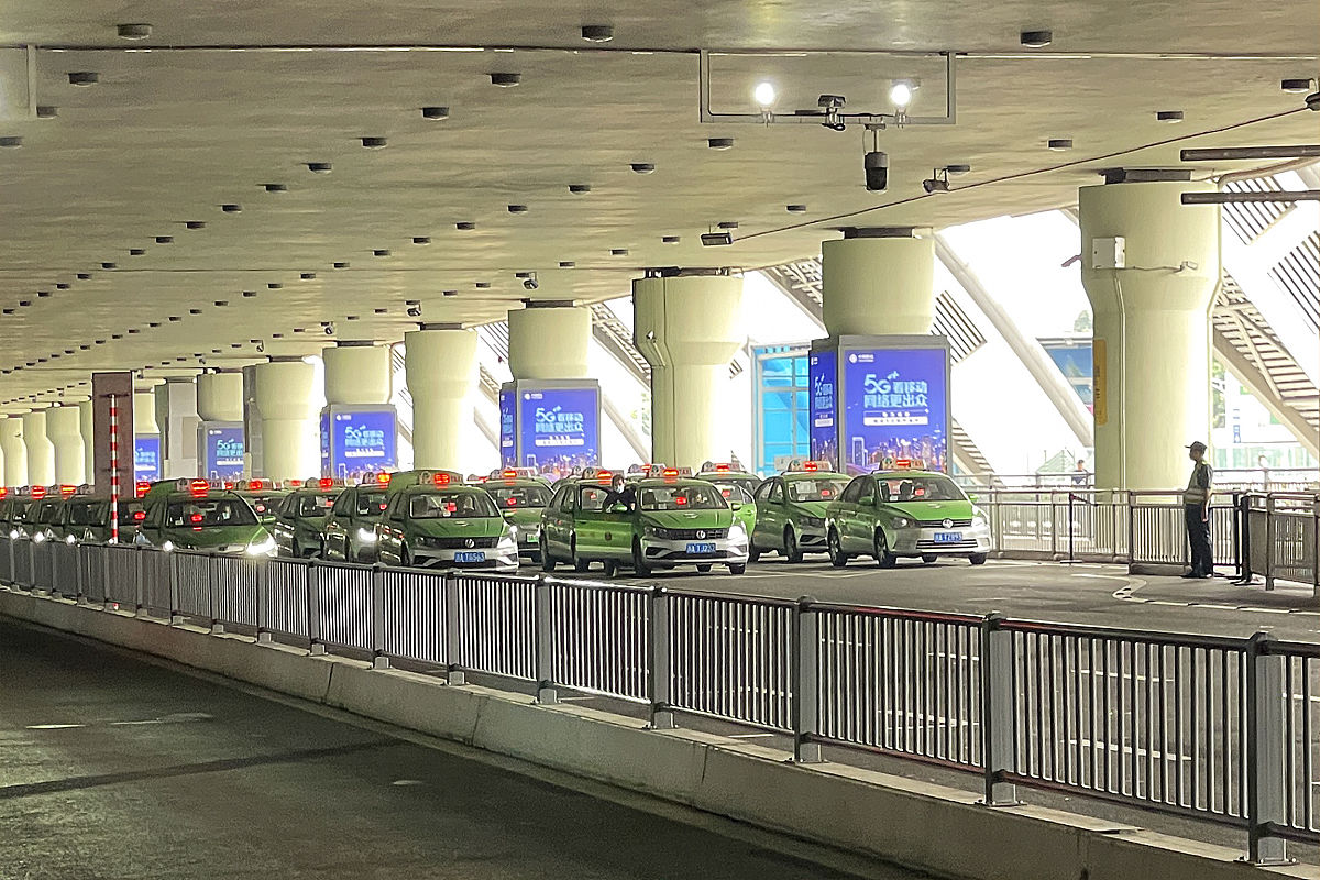 成都双流机场到成都友豪锦江酒店交通指南