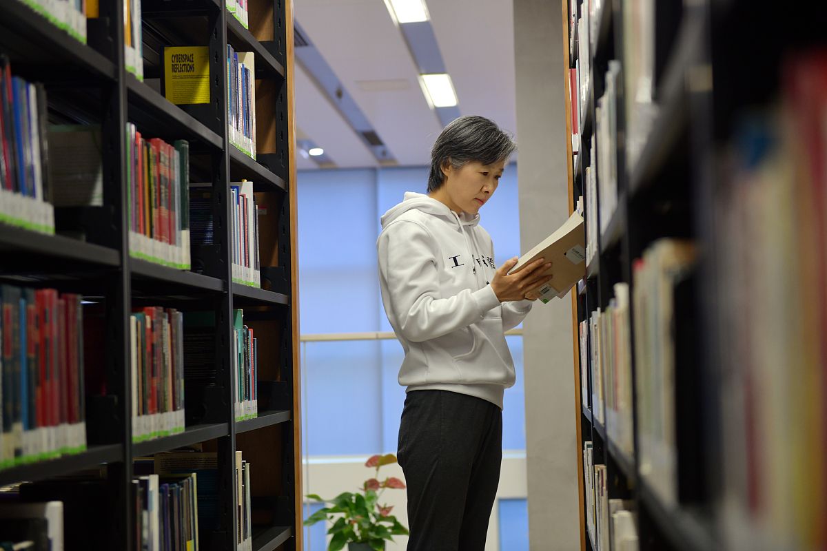 四川有法学专业的中专中职学校哪家好