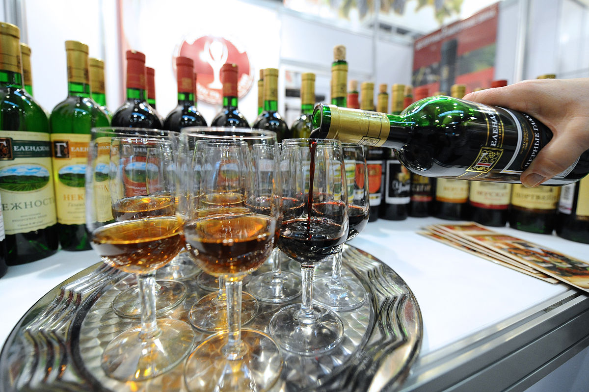 写一个关于酒水的直播脚本