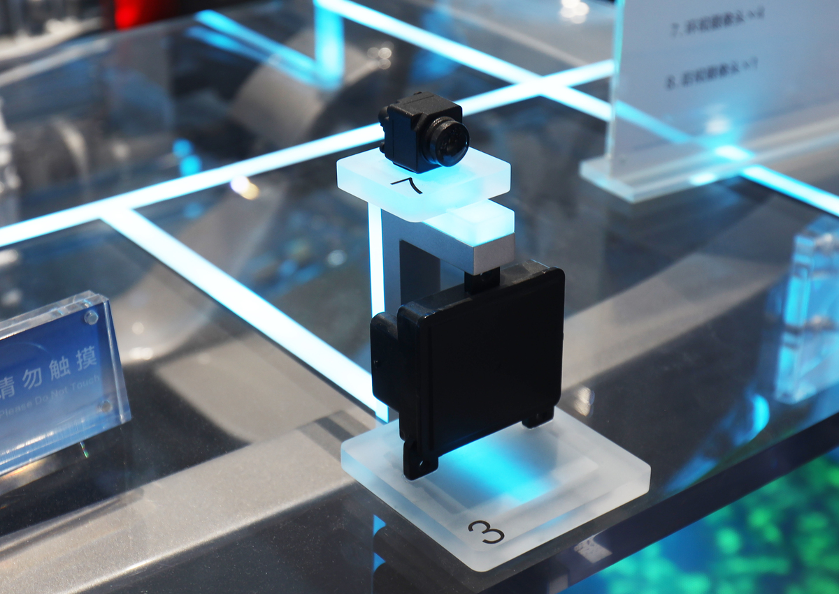 立体匹配是一种用于从二维图像中恢复物体深度信息的技术