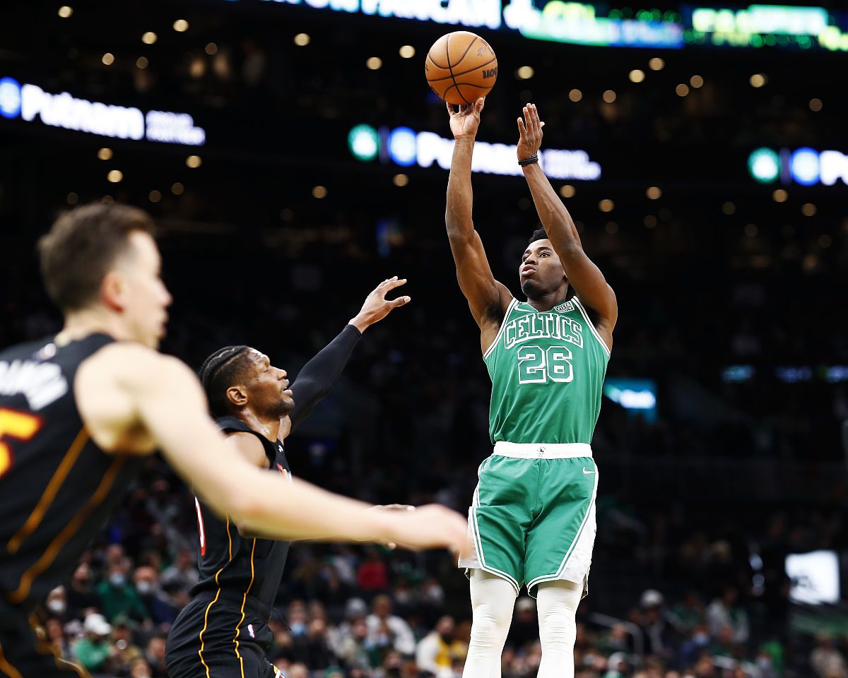 凯尔特人VS热火：谁更强？阵容、轮换深度分析