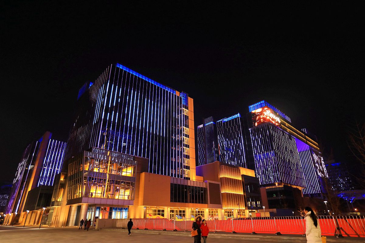 璀璨夜景，绿色未来：夜景亮化工程的环保节能之路