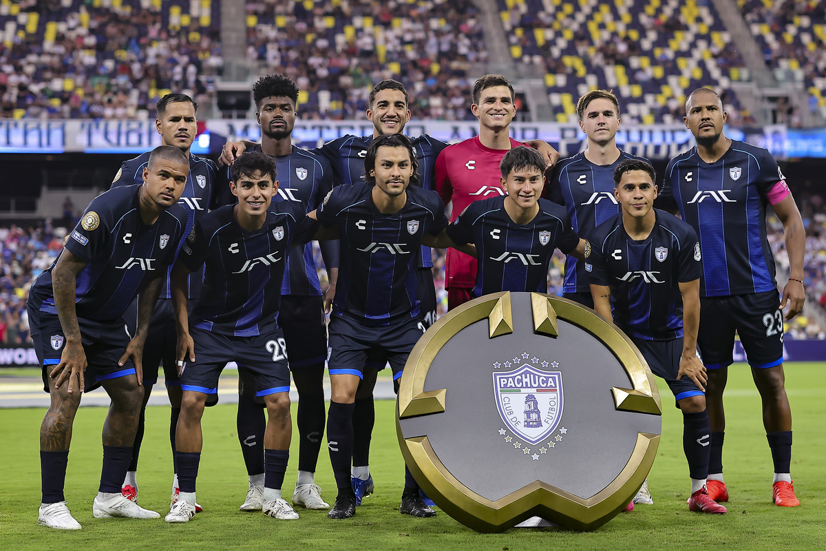 评选出20世纪最伟大的一套球队