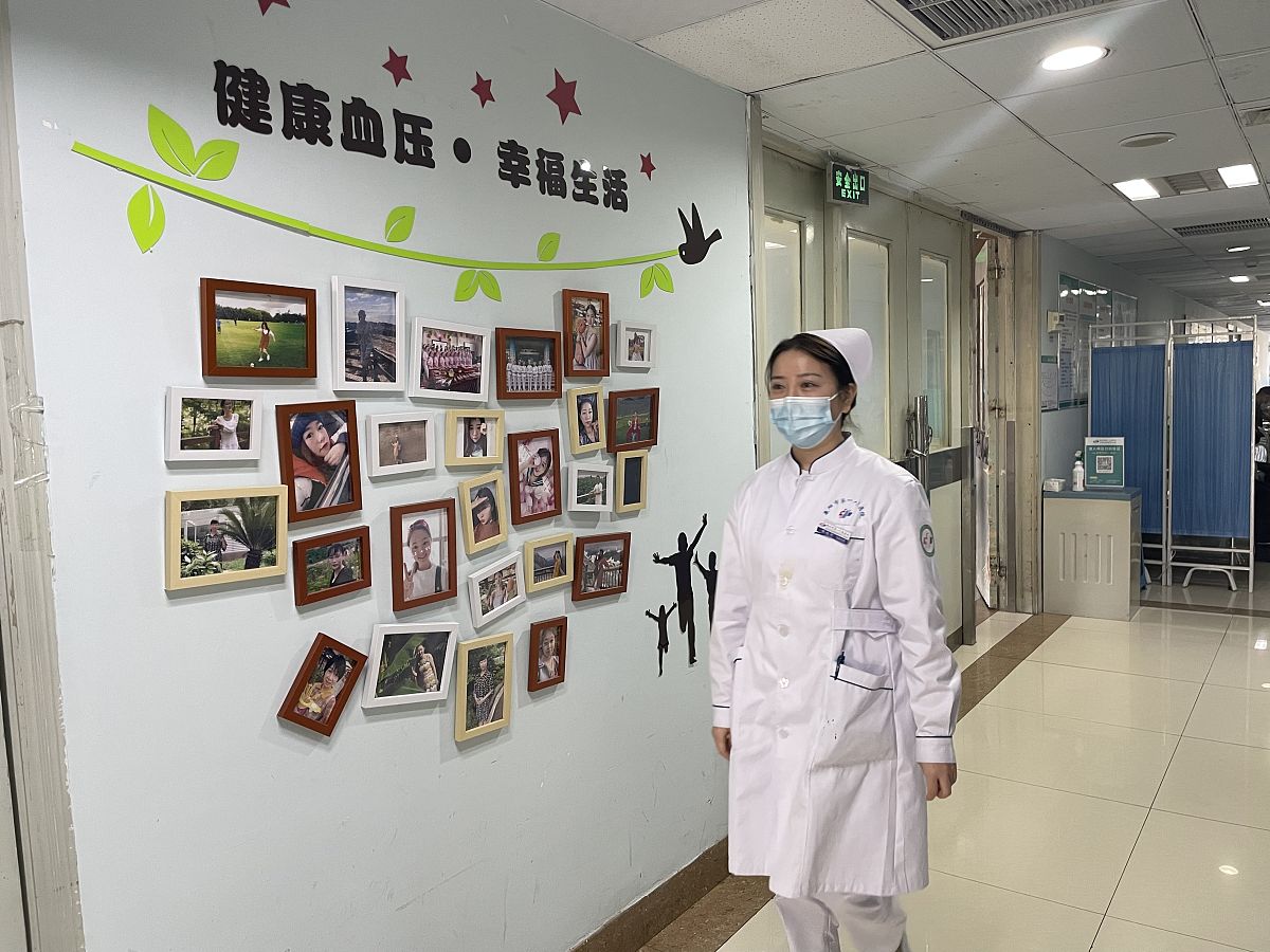 以医院的医疗质量管理、服务提升、人才培养、绩效管理、学科建设、技术创新以及满意度评价等作为医院核心质量指标制作一份医院文化建设对医院核心质量指标影响的路径研究——以某医院为例的调查问卷 调查对象为就诊患者