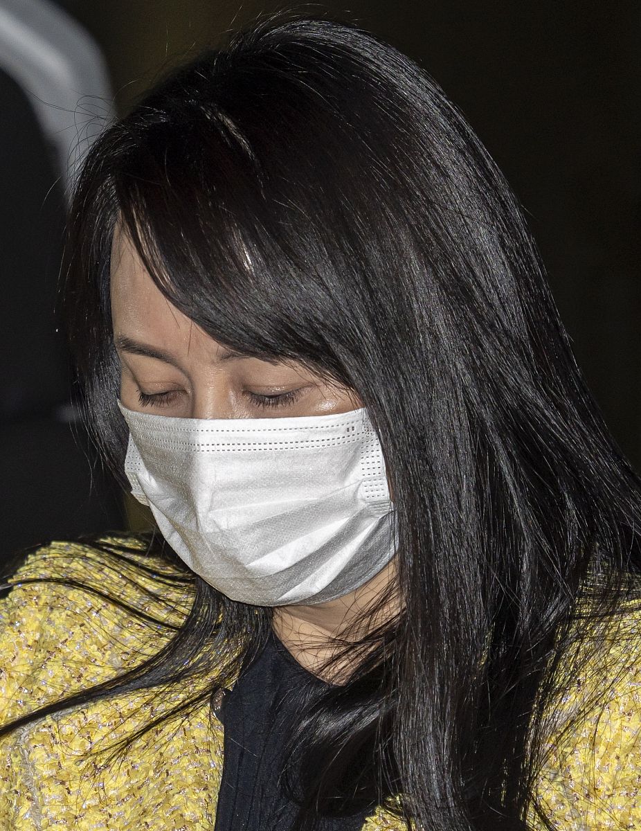 孟晚舟首次担任华为的轮值董事长其背后释放了什么信号呢？