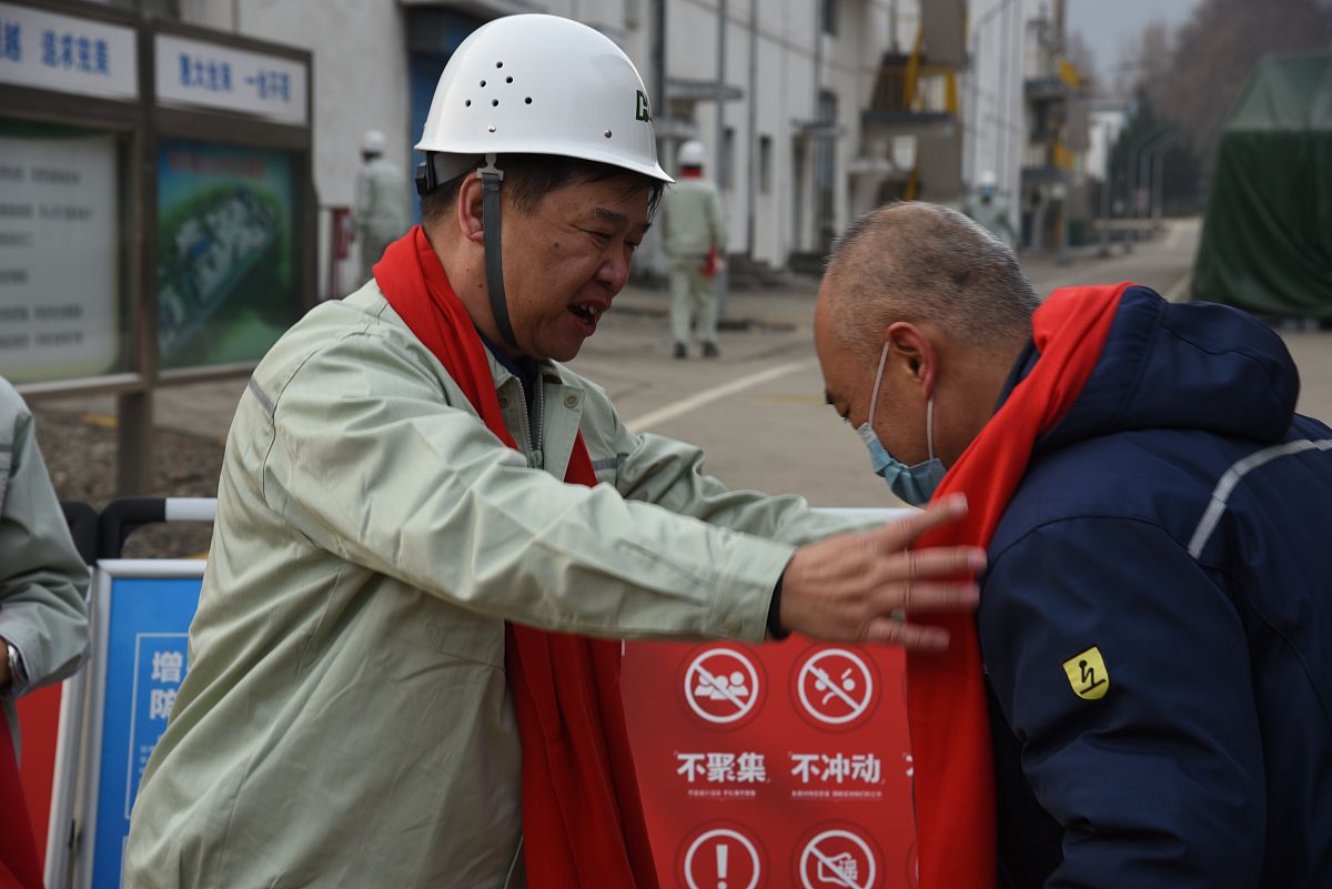 吃苦耐劳，精益求精——记乙烯部优秀员工张建涛