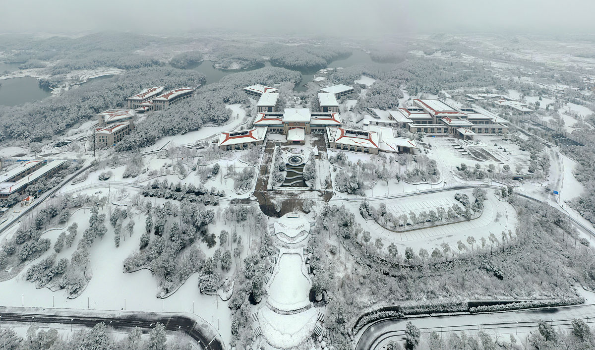 贵阳英才学校2022年招生专业 - 你的未来起点