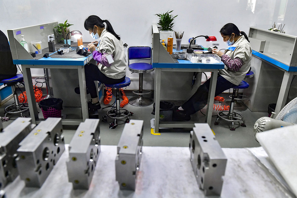 许昌职业学院模具设计与制造专业培养目标 - 培养高素质模具人才