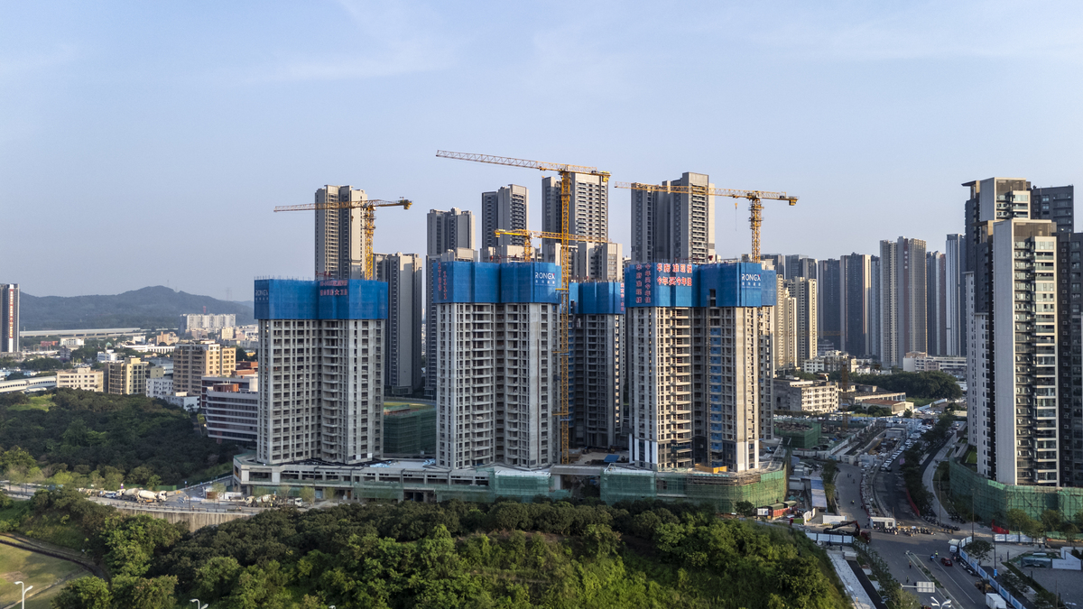 深中龙初学位房：深圳龙华区优质城市综合体