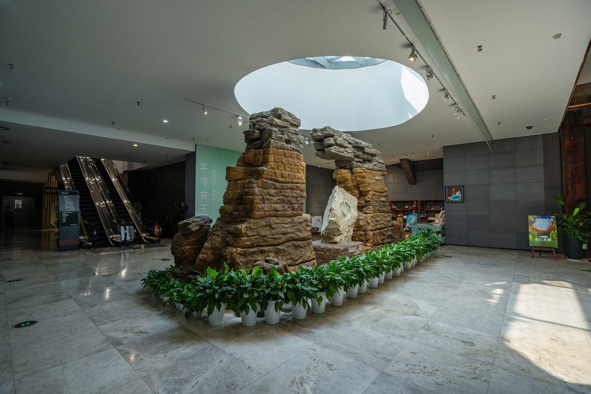 广东省博物馆附近酒店推荐：豪华、舒适、商务住宿选择