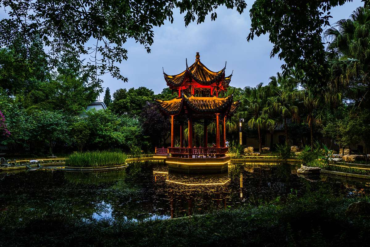 成都华夏旅游商务学院：培养旅游商务人才，助力行业发展