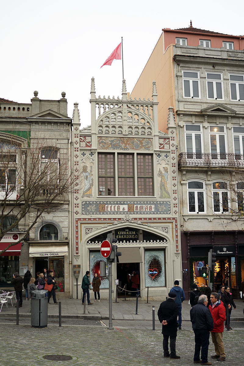 详细描写揉肚子用小说的手法