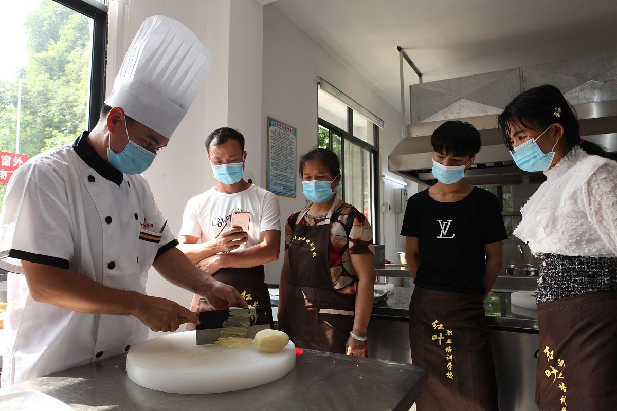 2023年广西经济职业学院汽车营销与服务专业招生