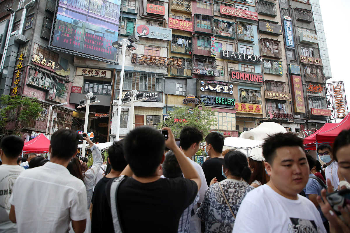 深圳中英街：英国风情商业街，购物娱乐休闲一体