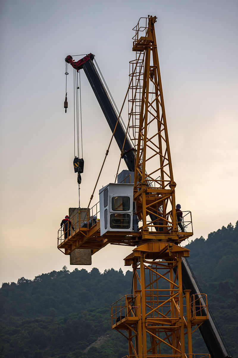 四川省建筑设备安装技工学校2019年招生简章 - 培养高素质工程技术人才